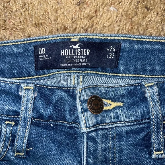 Hollister Flare Jeans - Picture 2 of 2